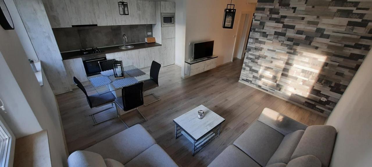 The World Apartament Târgu-Mureş Eksteriør bilde